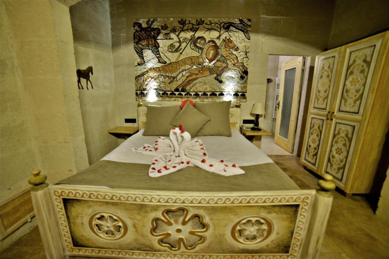 Caftan Cave Suites 格雷梅 外观 照片