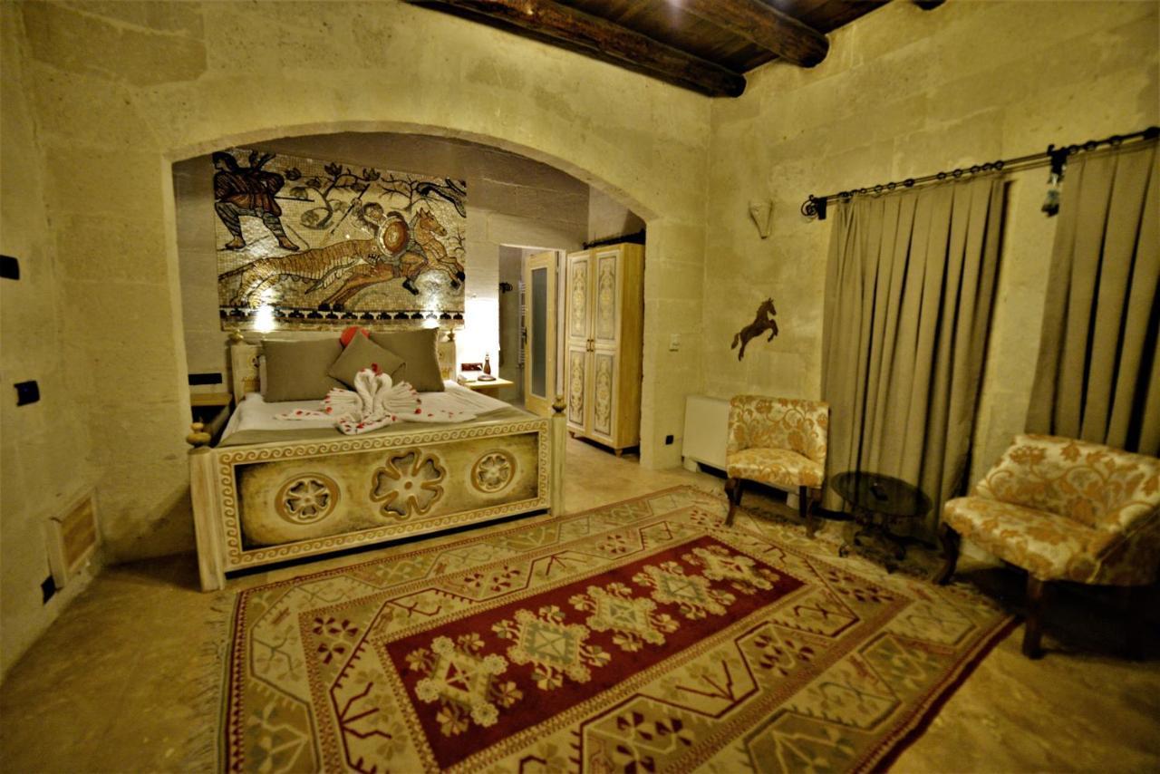 Caftan Cave Suites 格雷梅 外观 照片