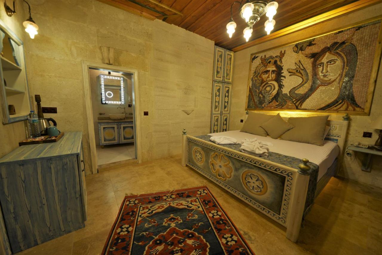 Caftan Cave Suites 格雷梅 外观 照片